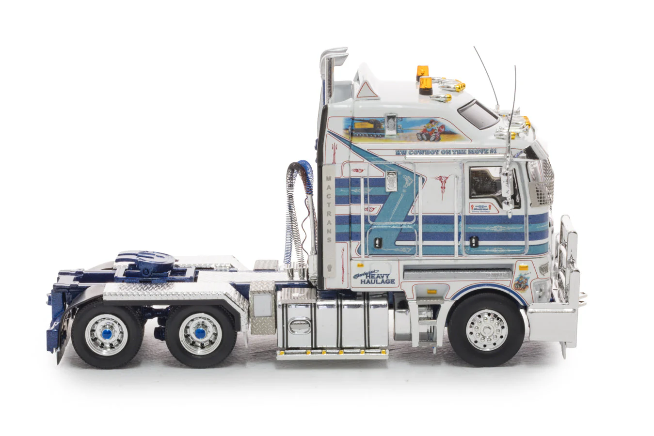 1/50 K200 Truck Mactrans Outcast 2.8 Cabin - Image 6
