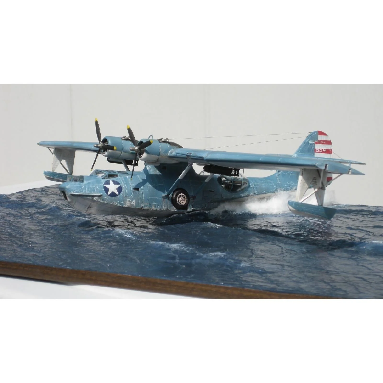 Academy 1/72 USN PBY5A Battle of Midway Plastic Model Kit - Image 2