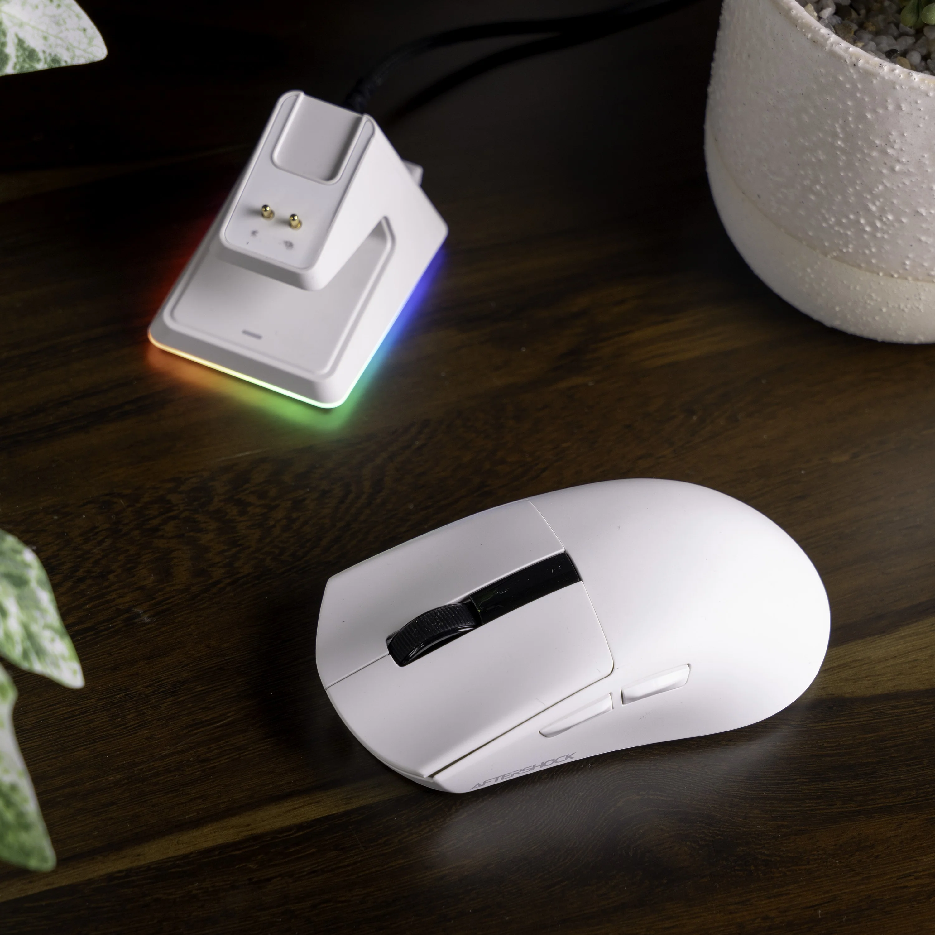 Aftershock Combo Kit – Oden 75 White Keyboard, Sliver+ XXL RGB Gaming Mouse Pad & M1 Pro White Wireless Mouse - Image 4