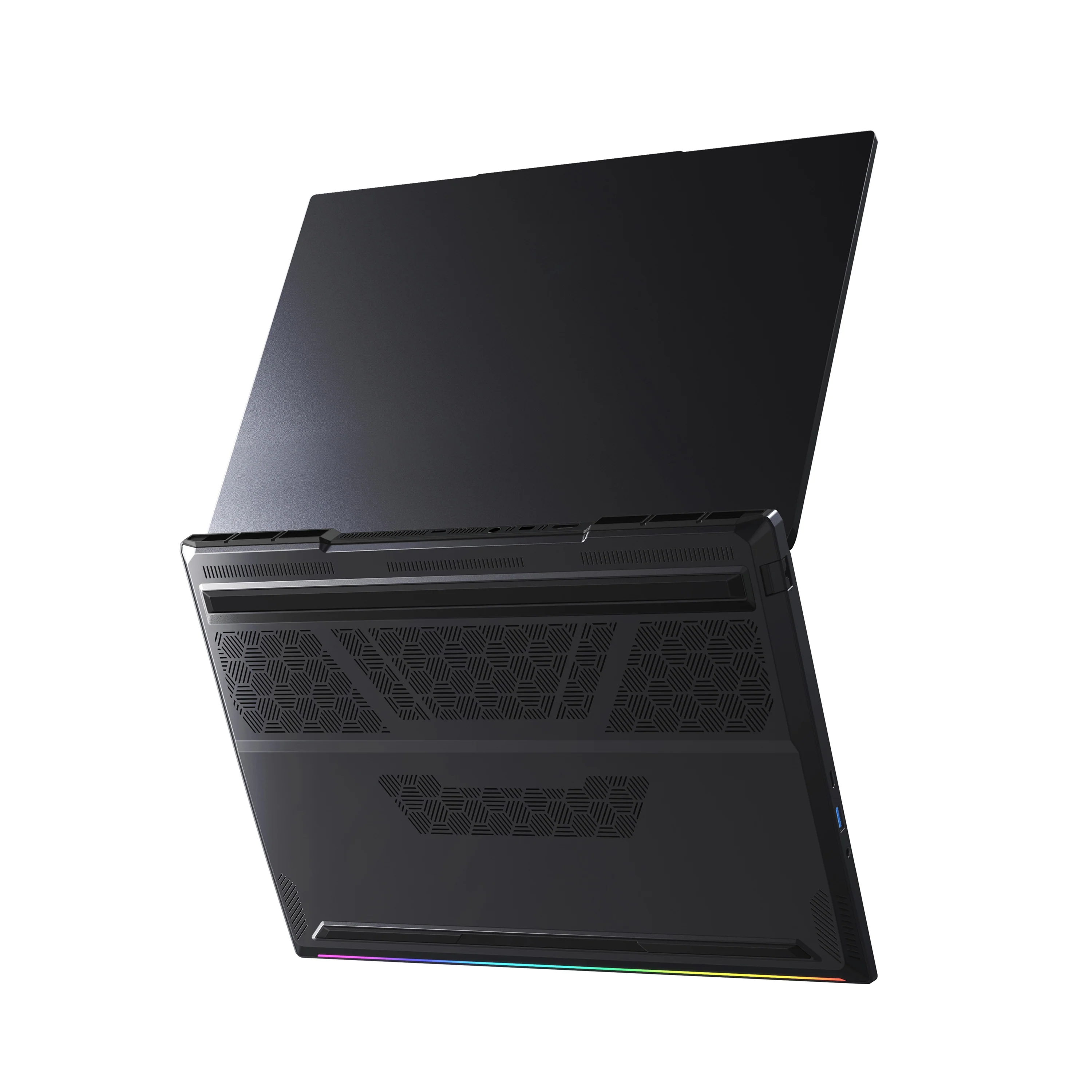 Aftershock X-16 PRO | RTX 5070TI 12GB | Ultra 9 275HX | Gaming Laptop - Image 4