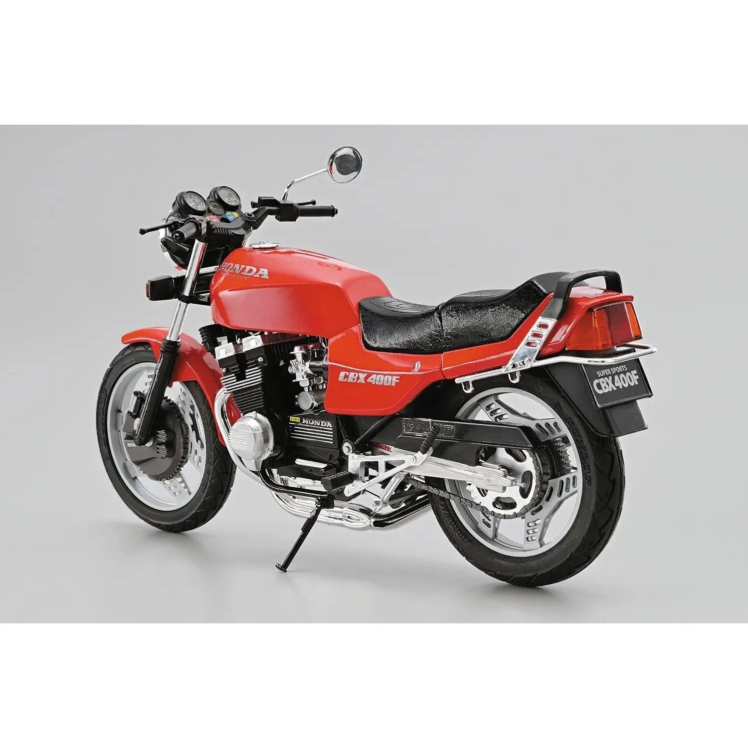Aoshima 1/12 Honda NC07 CBX400F Monza Red - Image 3