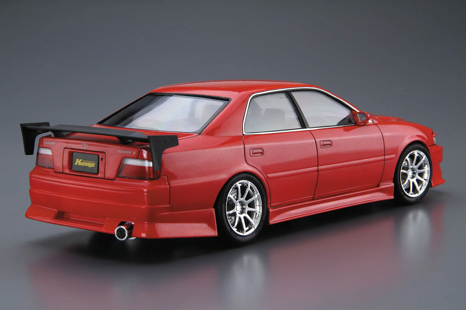 Aoshima 1/24 Kunny'z JZX100 Chaser Tourer V '98 (Toyota) - Image 4