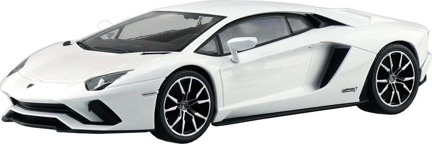 Aoshima 1/32 Snap Lamborghini Aventador S (Pearl White) - Image 2