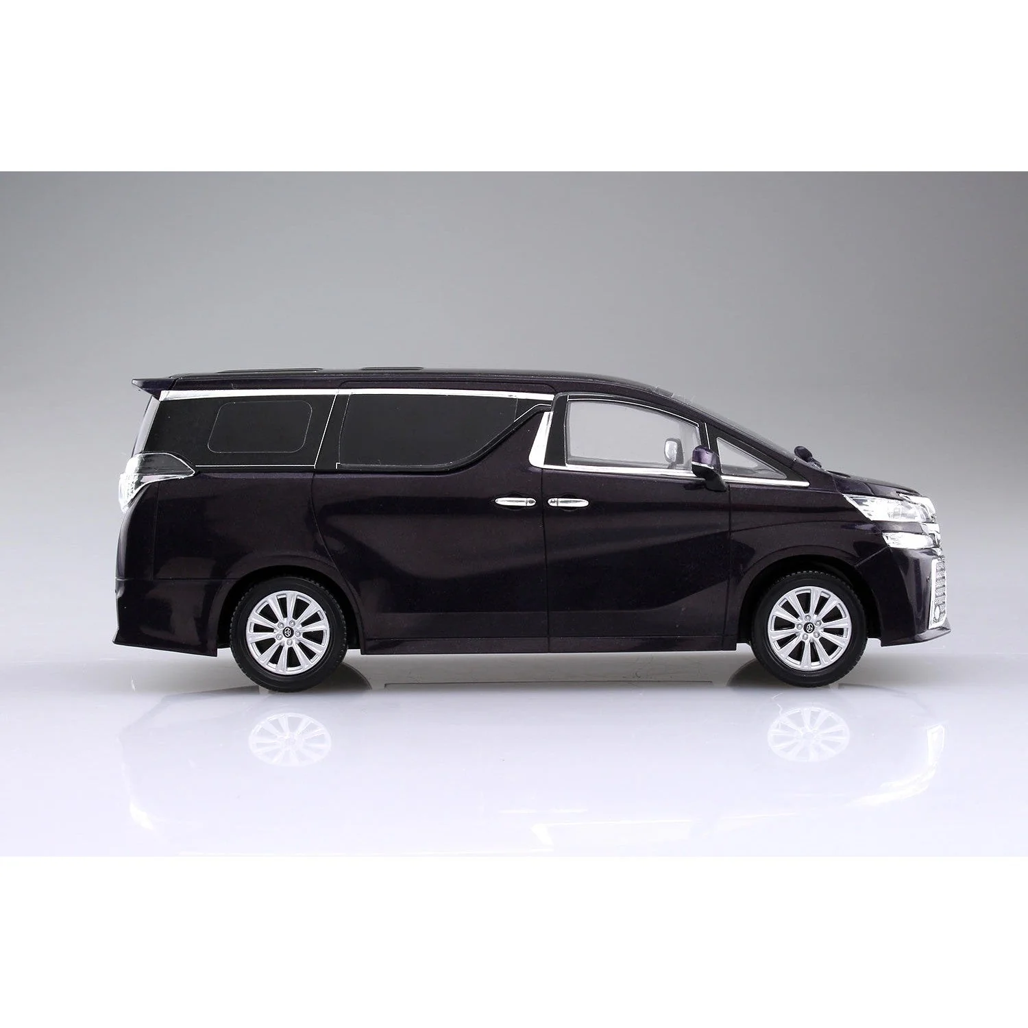 Aoshima 1/32 Snap Toyota Vellfire (Burning Black Crystal Shine Glass Flake) - Image 3