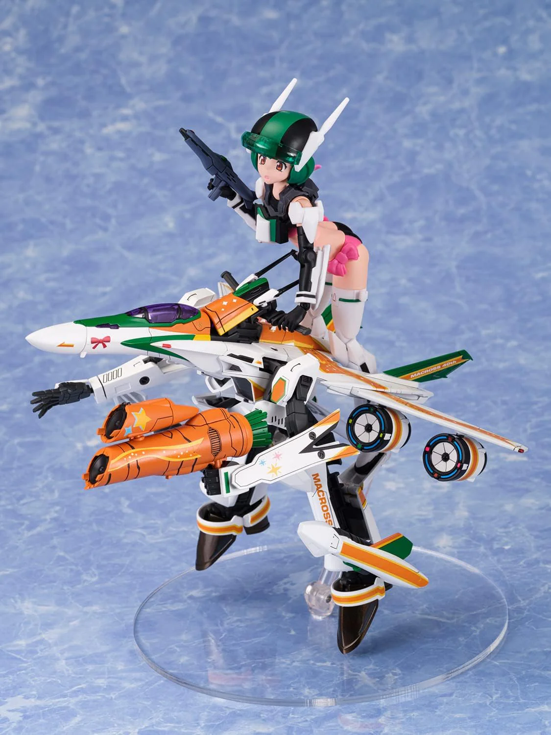 Aoshima V.F.G. Macross F VF-25F Messiah Ranka Lee Macross 40th Anniversary - Image 5