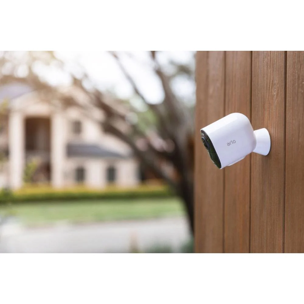Arlo Ultra 2 4K UHD Wire-Free Security Spotlight Camera System – 3 Cameras & Smart Hub - Image 6