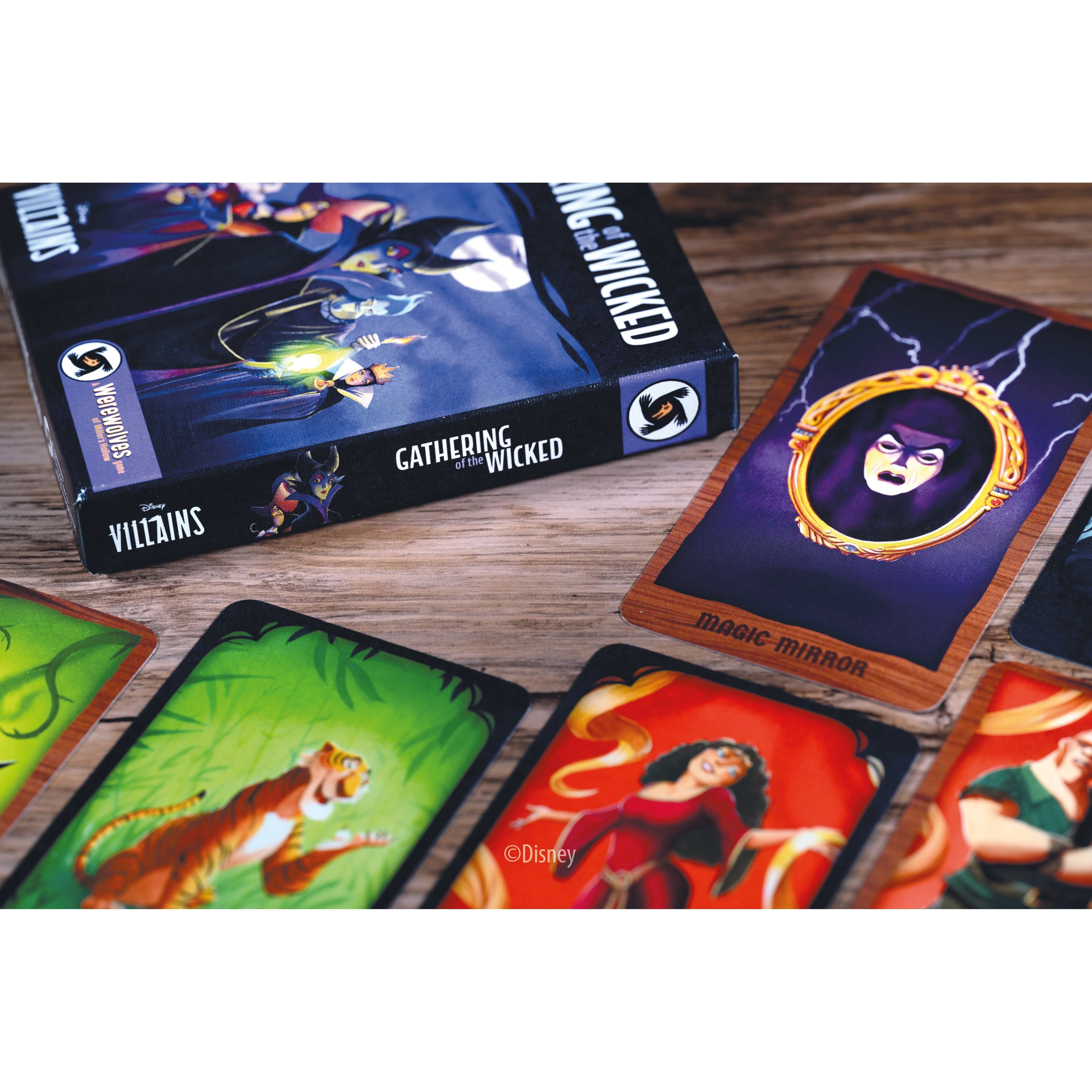 Asmodee Werewolves - Disney Villains Gathering Of The Wicked Game - Image 5