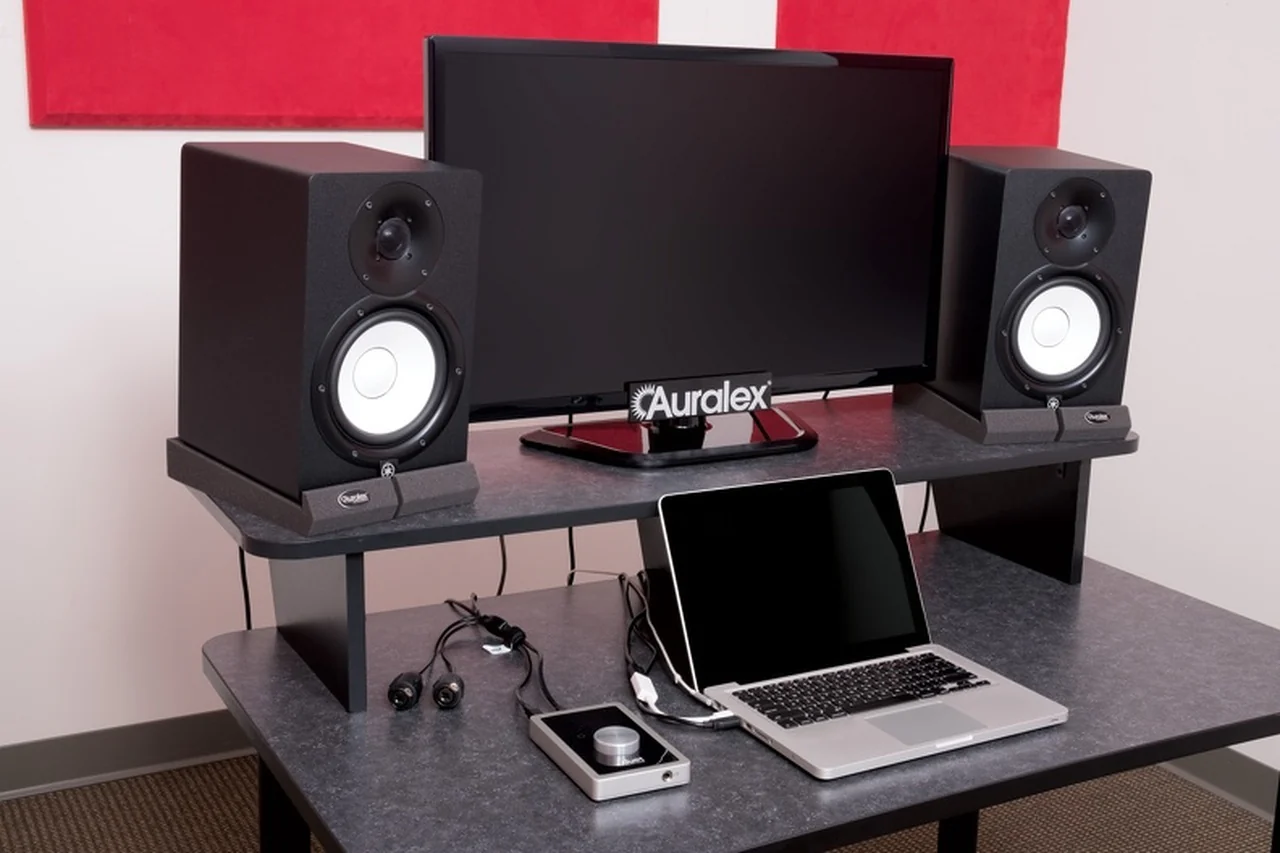 Auralex MoPAD Monitor Isolation Pads (Pair) - Image 5