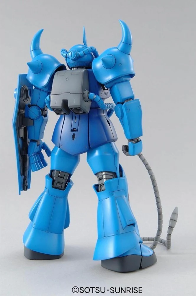 Bandai MG 1/100 GOUF Ver.2.0 Gundam Model Kit - Image 4