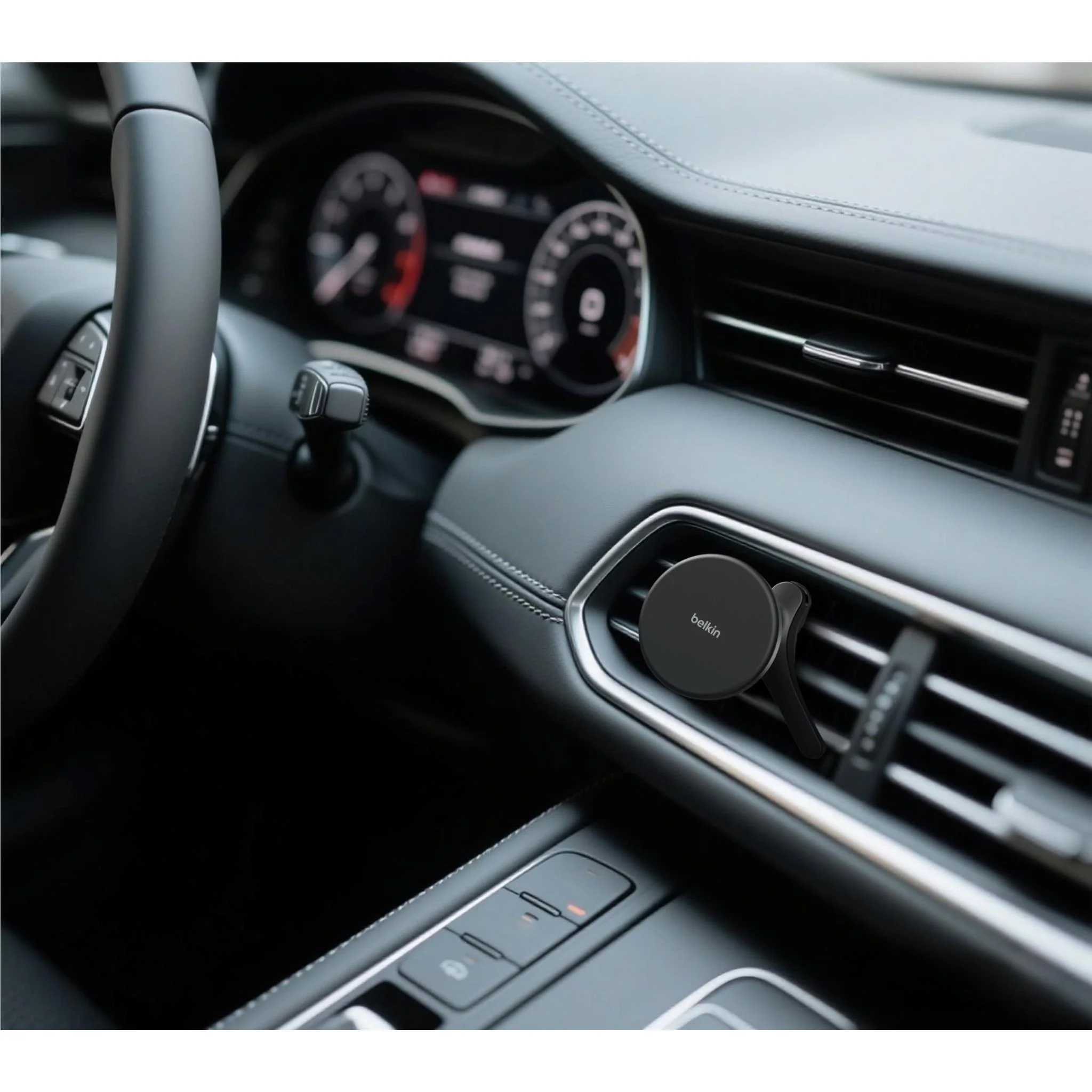 Belkin Qi2 15W Wireless In-Car Vent Mount Charger - Image 4