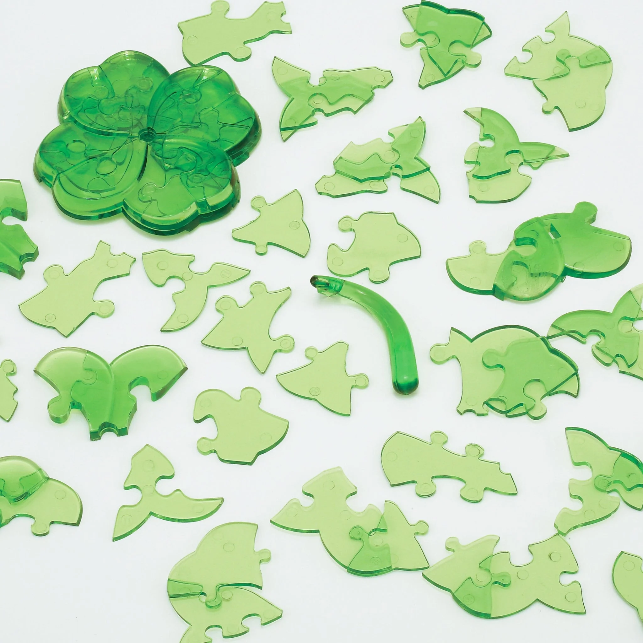 Bepuzzled 3D Clover Crystal Puzzle - Image 3