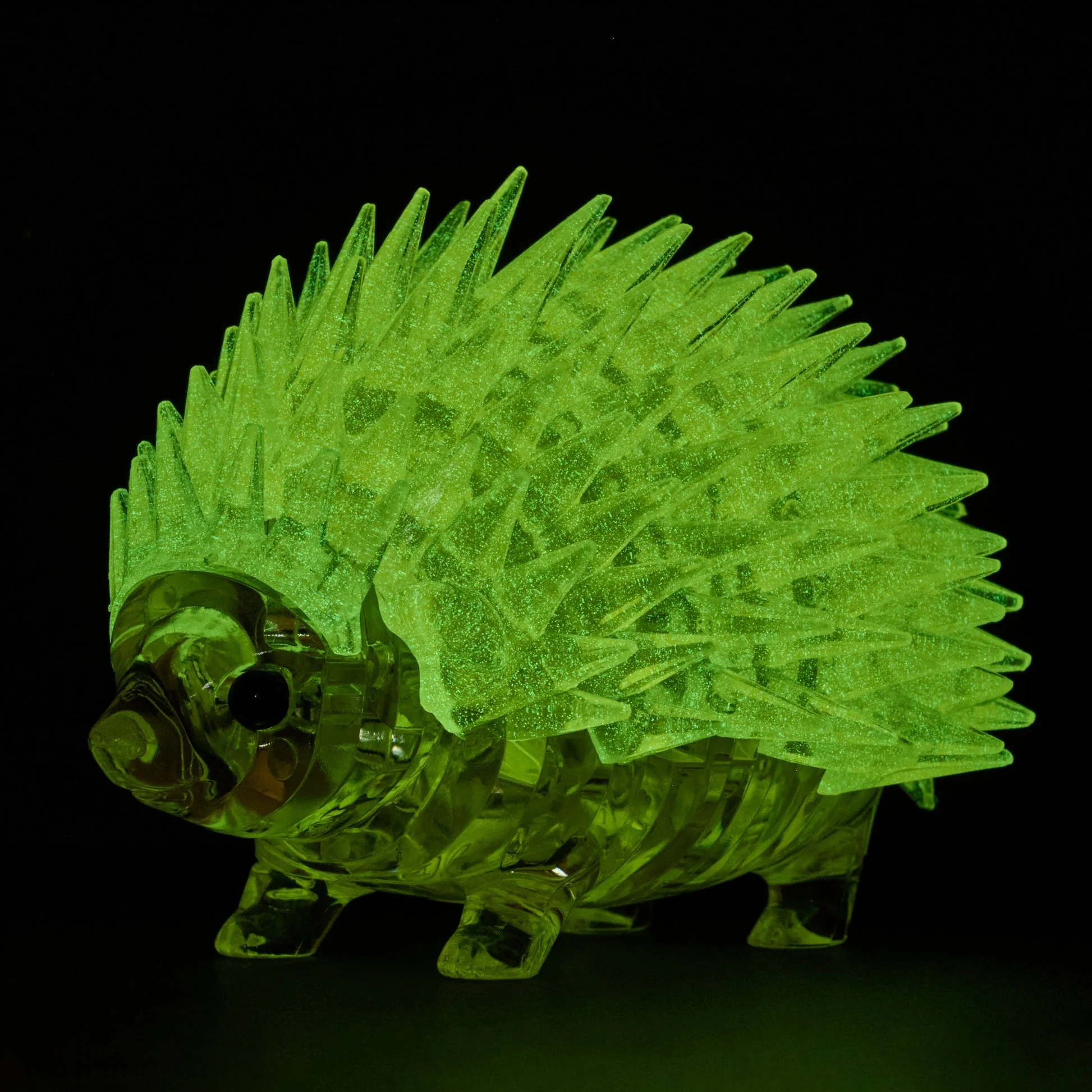 Bepuzzled 3D Hedgehog Glow In The Dark Crystal Puzzle - Image 3