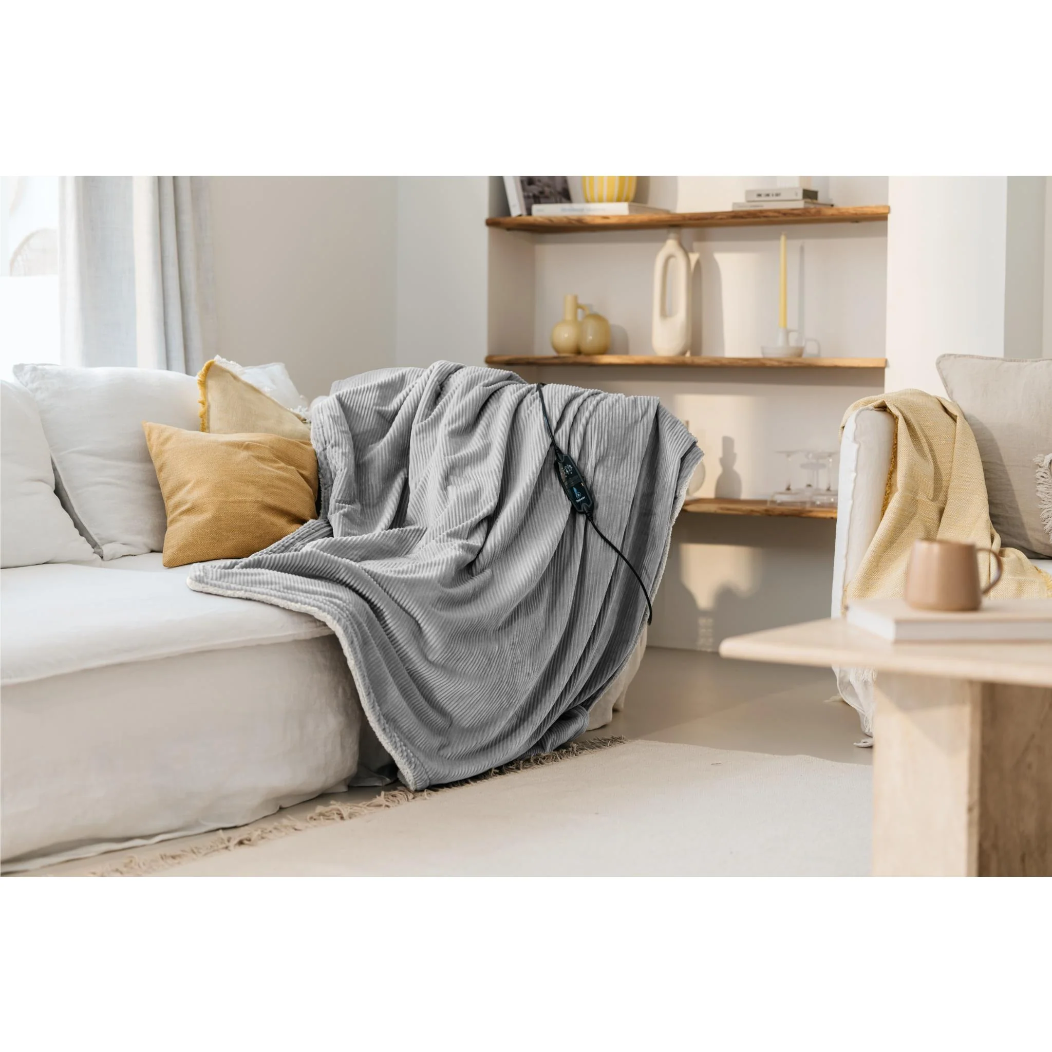 Beurer Corduroy Heated Throw (Light Grey) - Image 9