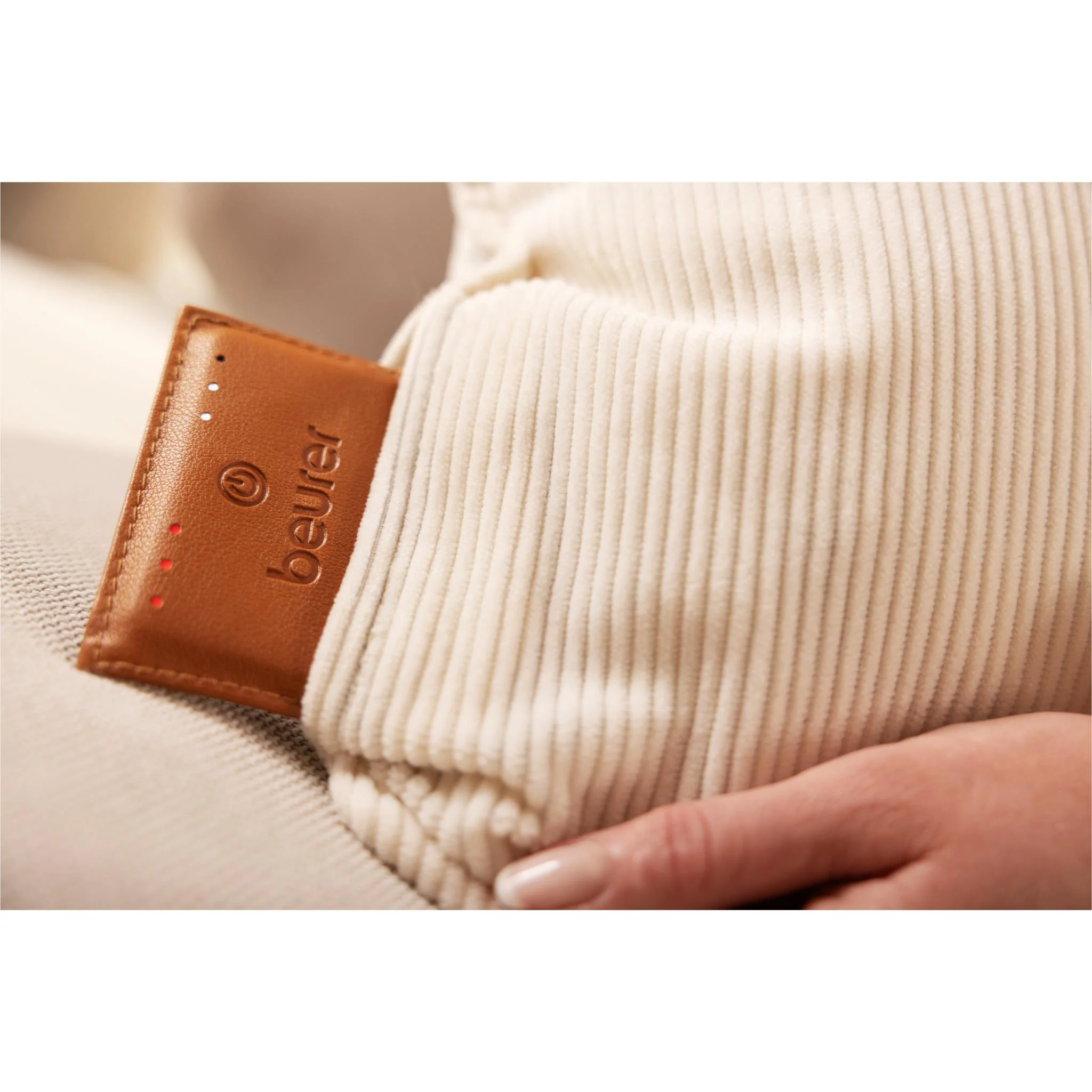 Beurer HK77 Heaty: Rechargeable Heated Cushion (Cashmere Crème) - Image 11