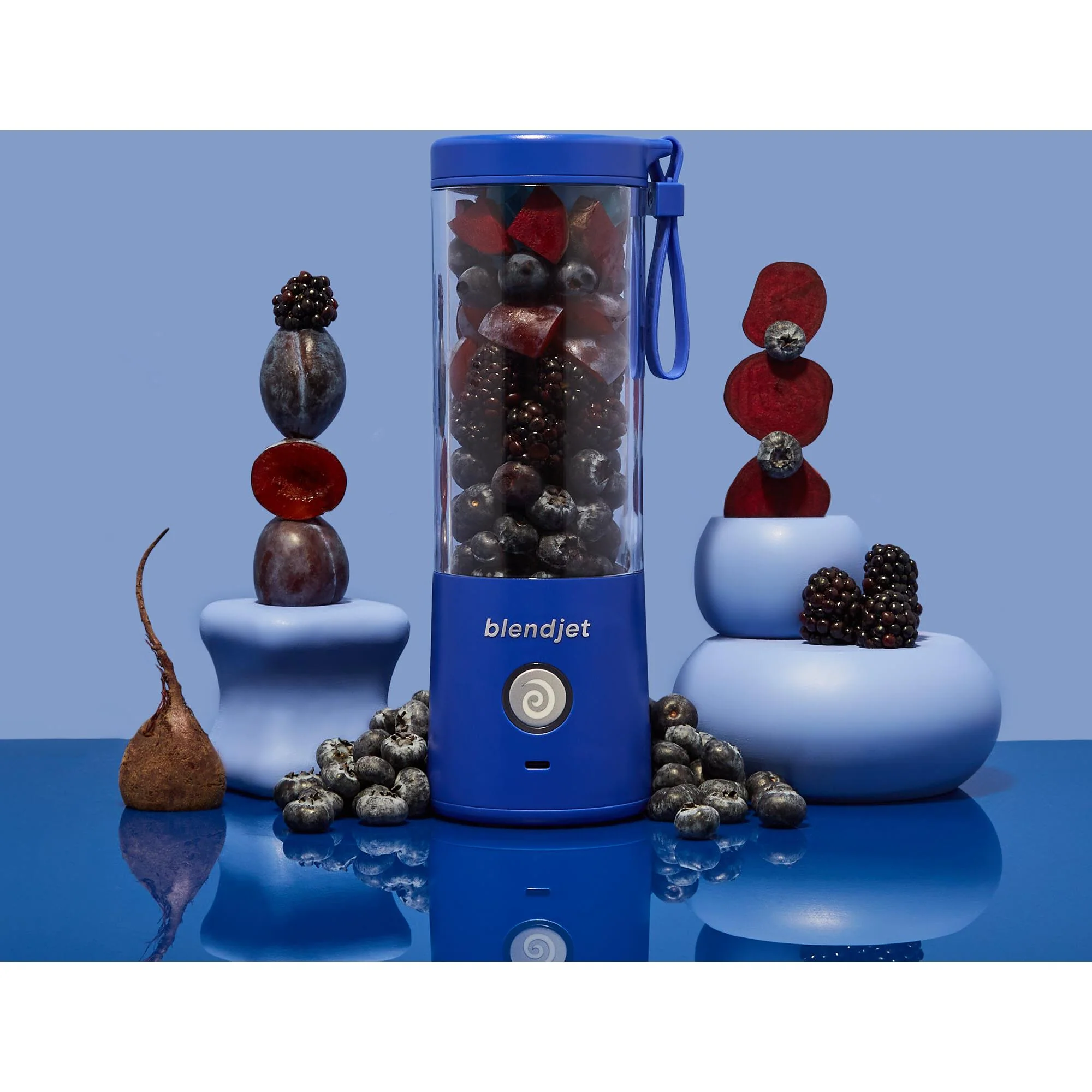 BlendJet 2 Portable Blender (Royal Blue) - Image 3