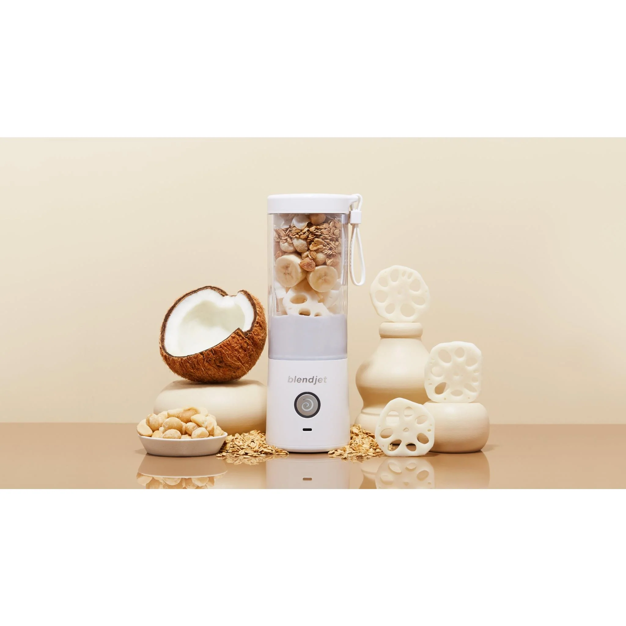 BlendJet 2 Portable Blender (White) - Image 3