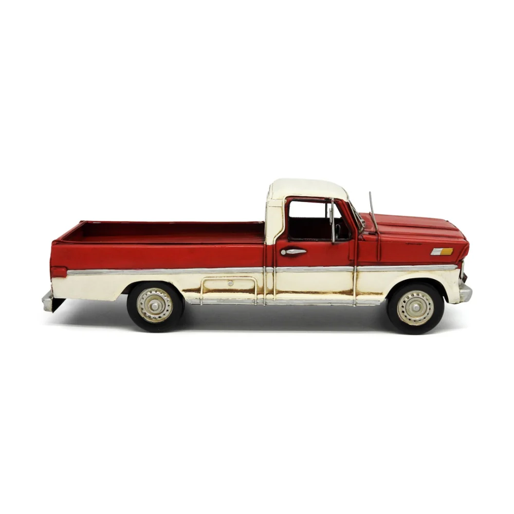 Boyle Metal Ornament Figurine 1970 Ford F-100 Ranger Car 33cm (Red) - Image 2