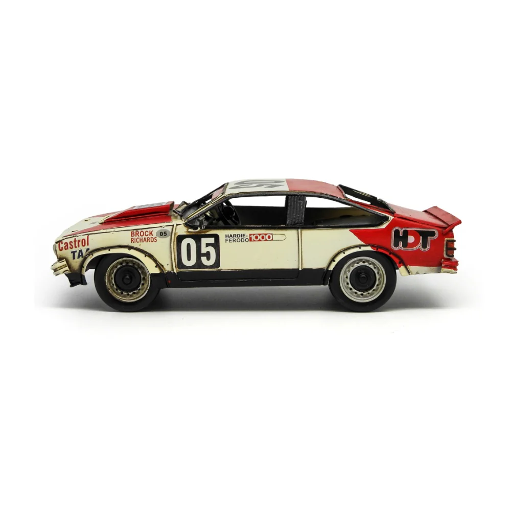 Boyle Metal Ornament Figurine 1978 Torana Bathurst Car 27x8cm (Red) - Image 4