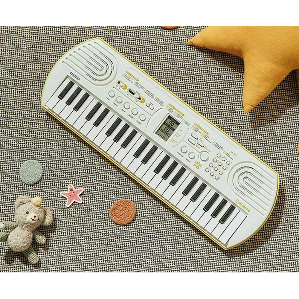 Casio SA-80 Casiotone 44 Key Mini Keyboard - White - Image 7