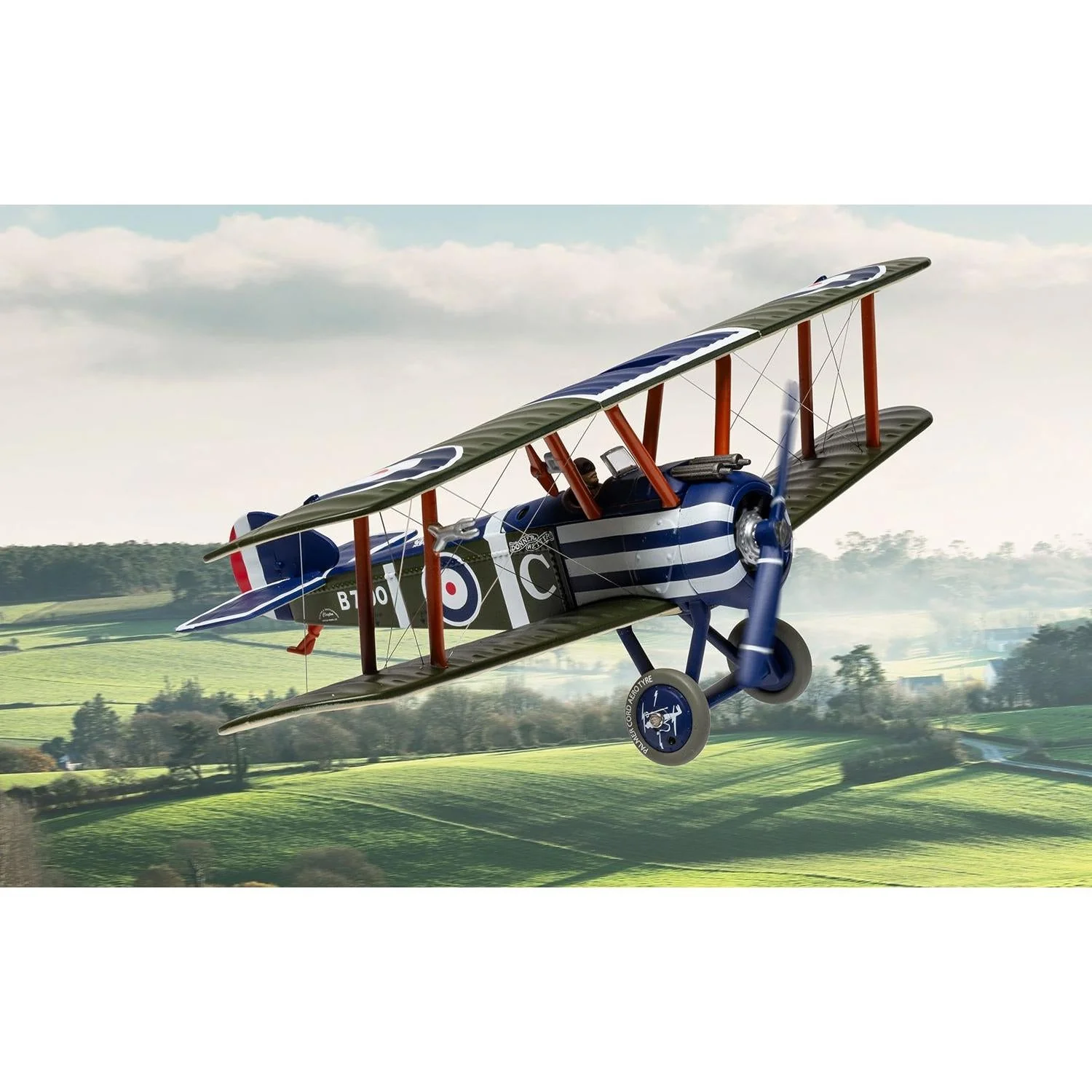 Corgi 1/48 Sopwith Camel F1 B7190 Capt. Walter G. R. Hinchliffe C Flight 10(N) Sqn RNAS Teteghem - Image 2