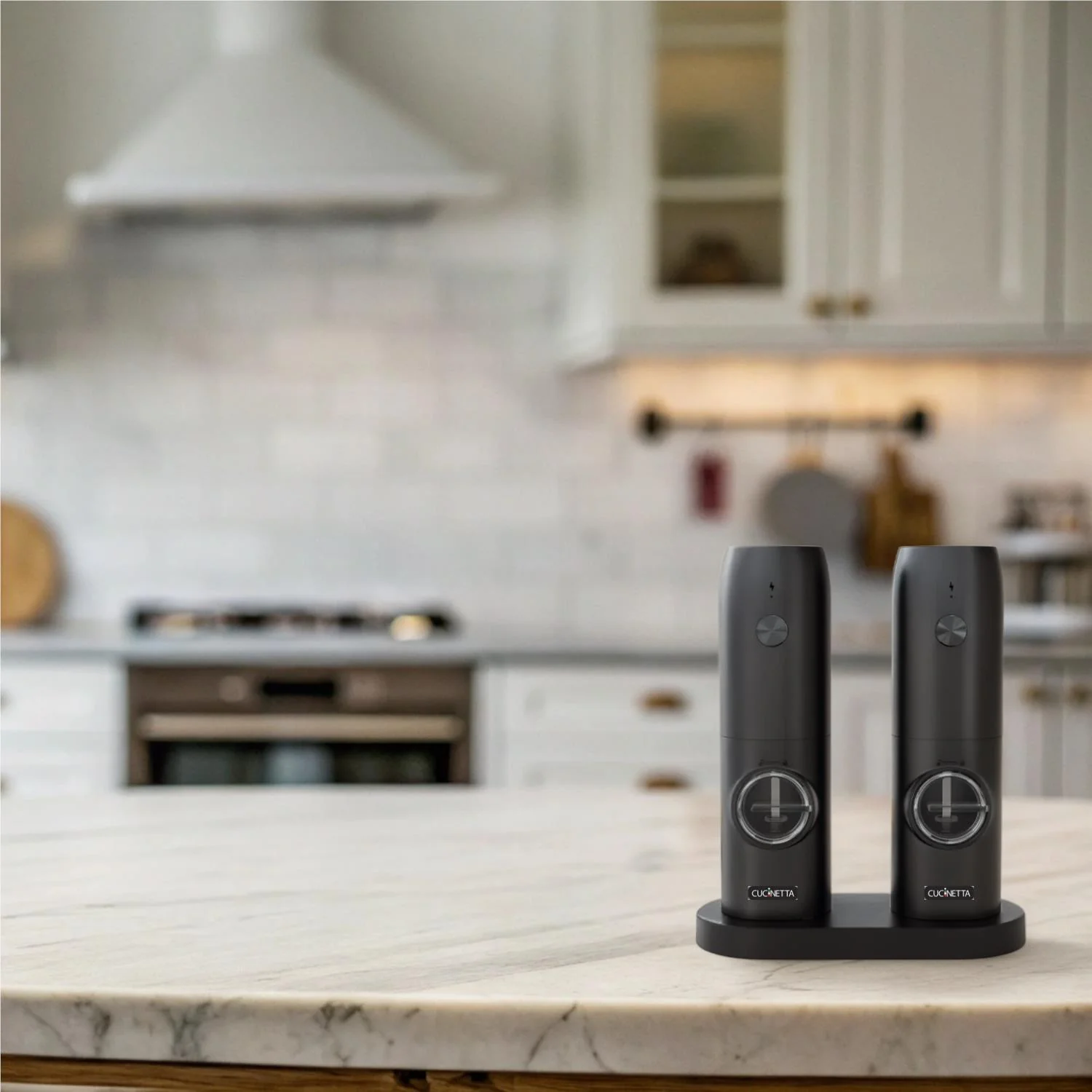 Cucinetta Electric Salt & Pepper Mills - Image 4