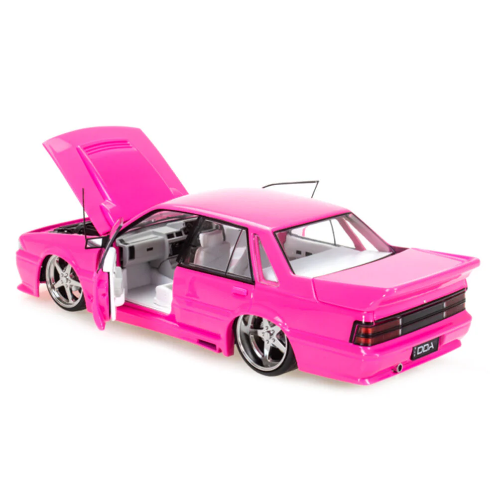 DDA 1:24 Scale Holden VL Walkinshaw Custom Hot Pink Diecast Car Model - Image 3