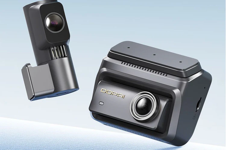 DDPAI Z90 DUAL 4K Front + 2K Rear Dash Cam - Image 4