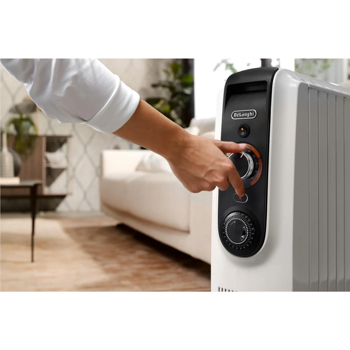 De'Longhi Dragon 5 Easytronic 1500W Oil Column Heater - Image 4