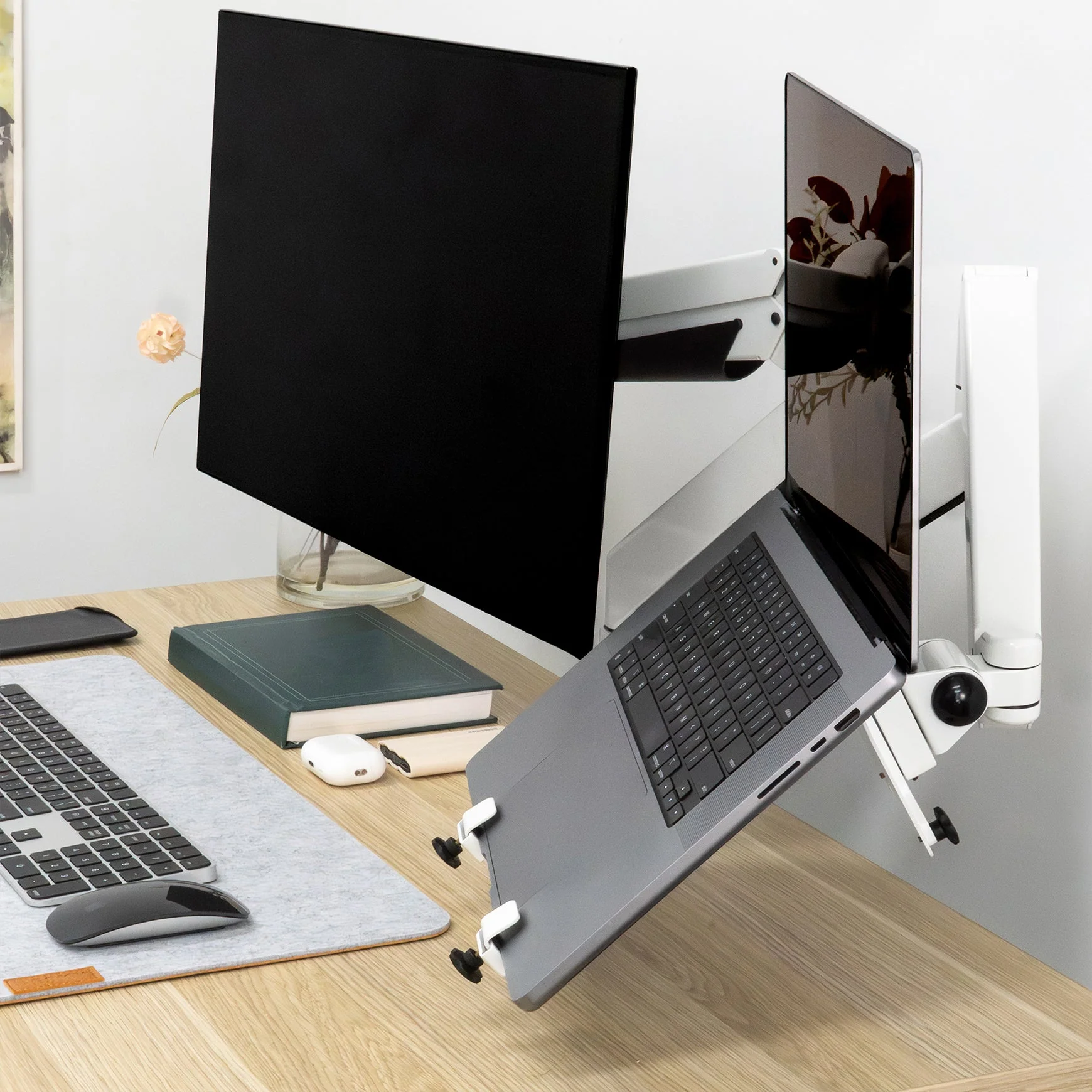 Desky Universal Laptop Mount - Silver - Image 8