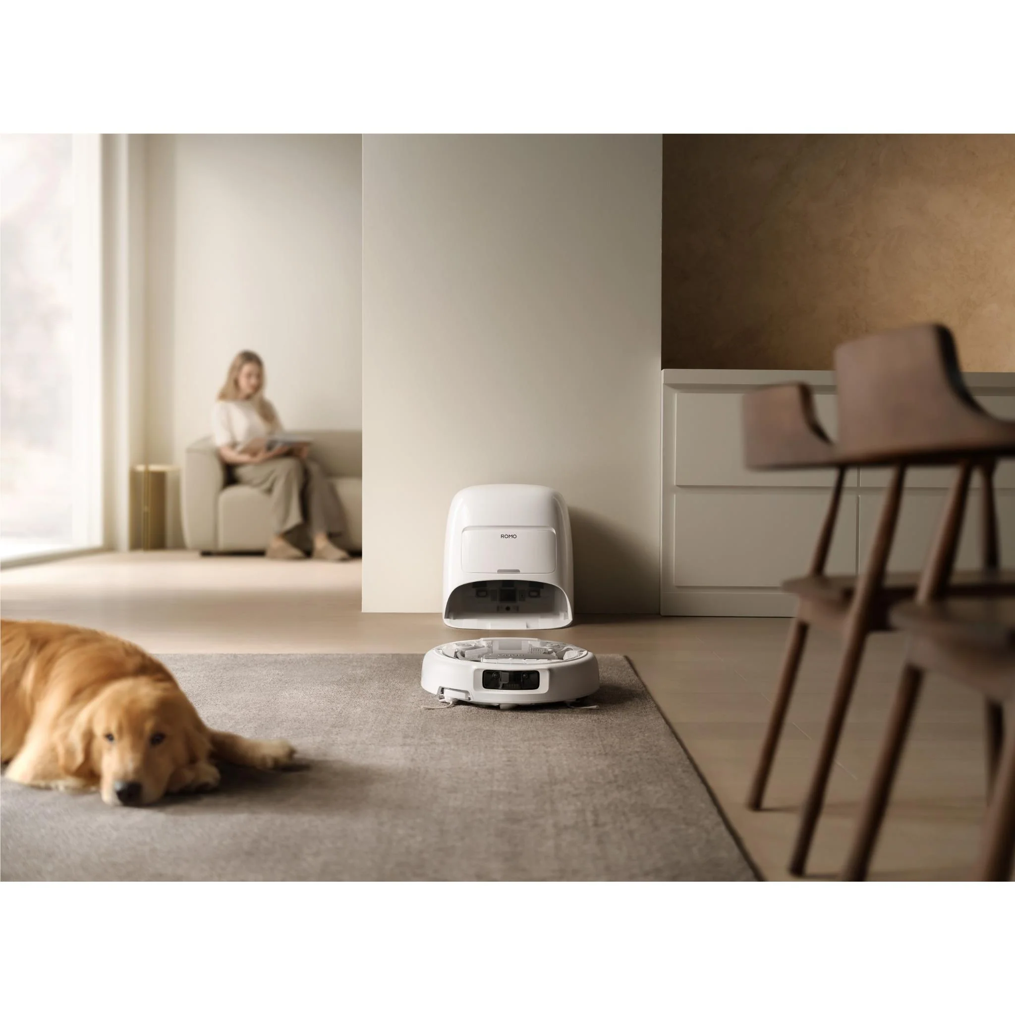 DJI Romo A Robotic Vacuum - Image 2