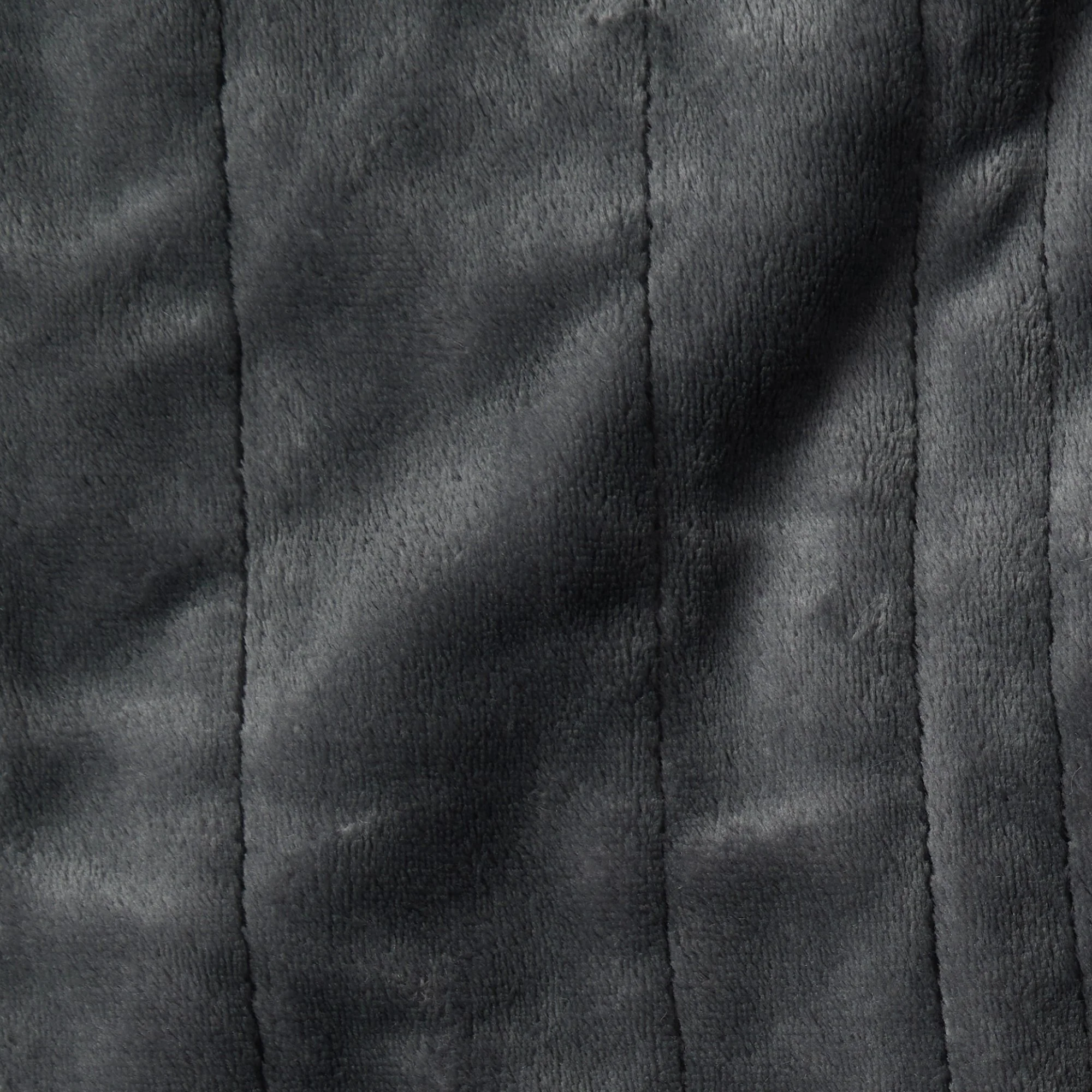 Dreamaker Cirra Chunky Embossed Fleece Heated Throw [130x160cm] (Charcoal) - Image 5
