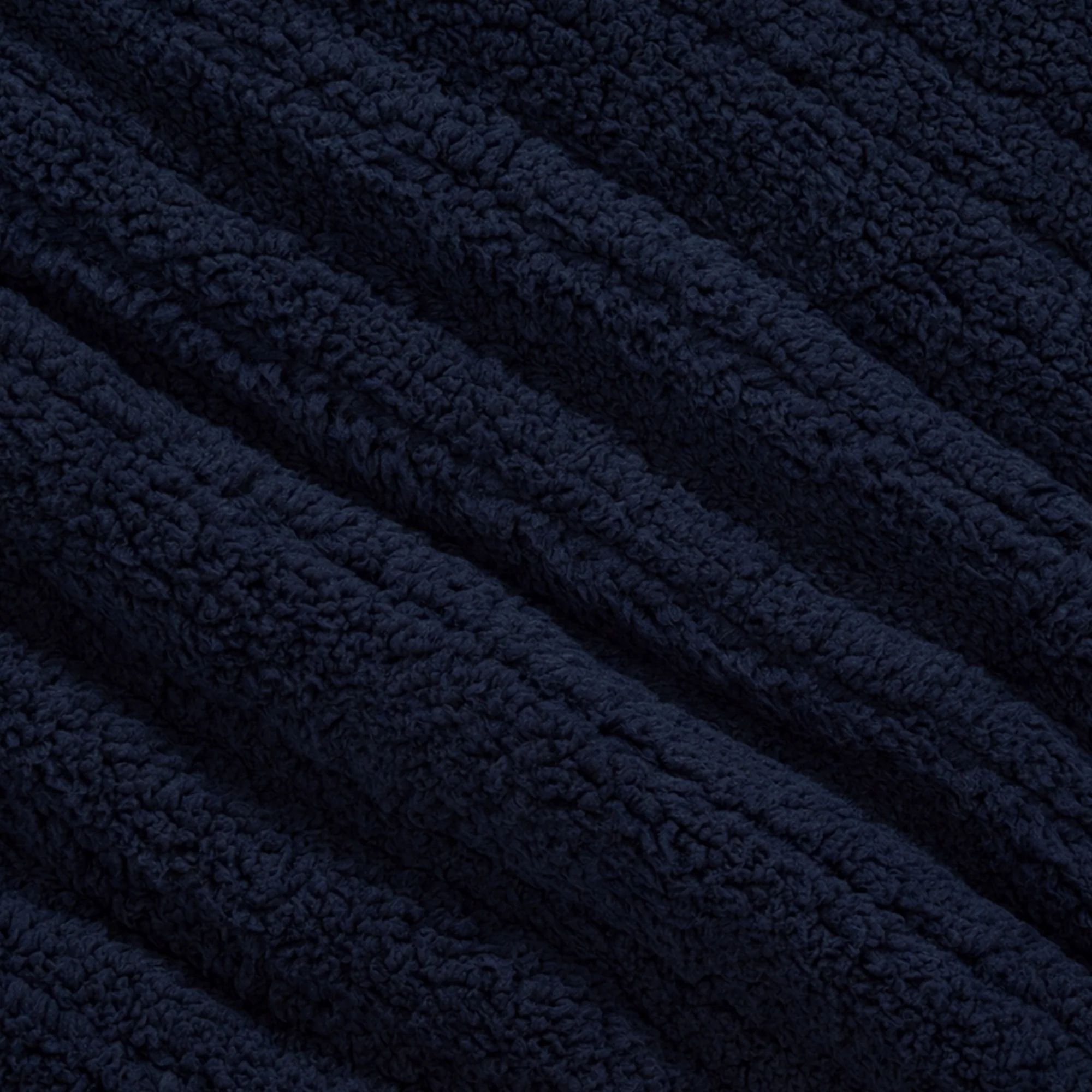 Dreamaker Eve Reversible Sherpa and Coral Fleece Heated Throw [180x200cm] (Midnight Blue/Sky) - Image 4