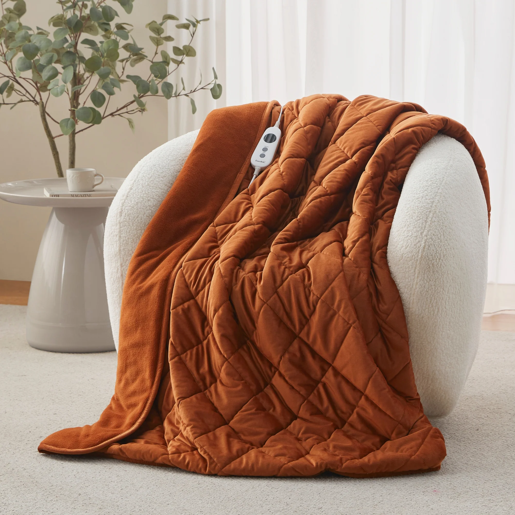 Dreamaker Haven Velvet Heated Throw [130x160cm] (Rust) - Image 2