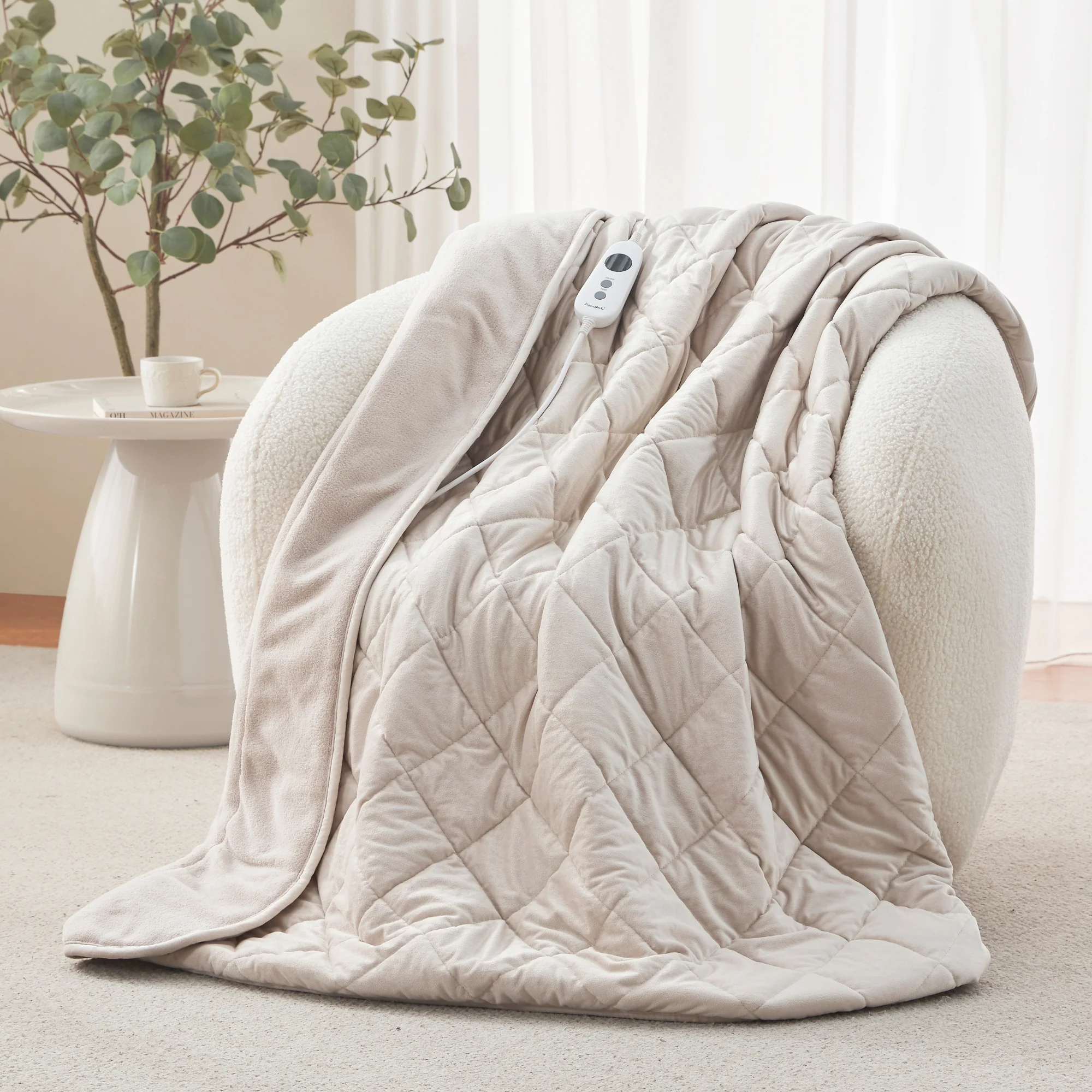 Dreamaker Haven Velvet Heated Throw [130x160cm] (Stone) - Image 2