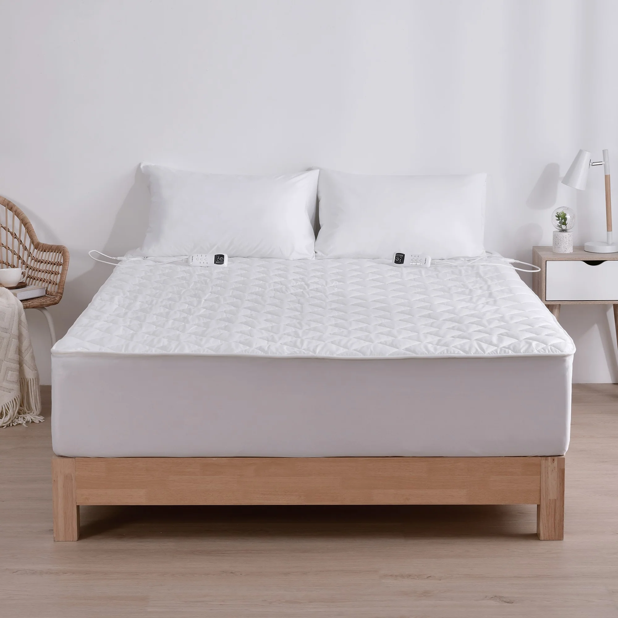 Dreamaker HealthGuard Anti-Allergy Cotton Quilted Multizone Electric Blanket [Queen] - Image 2