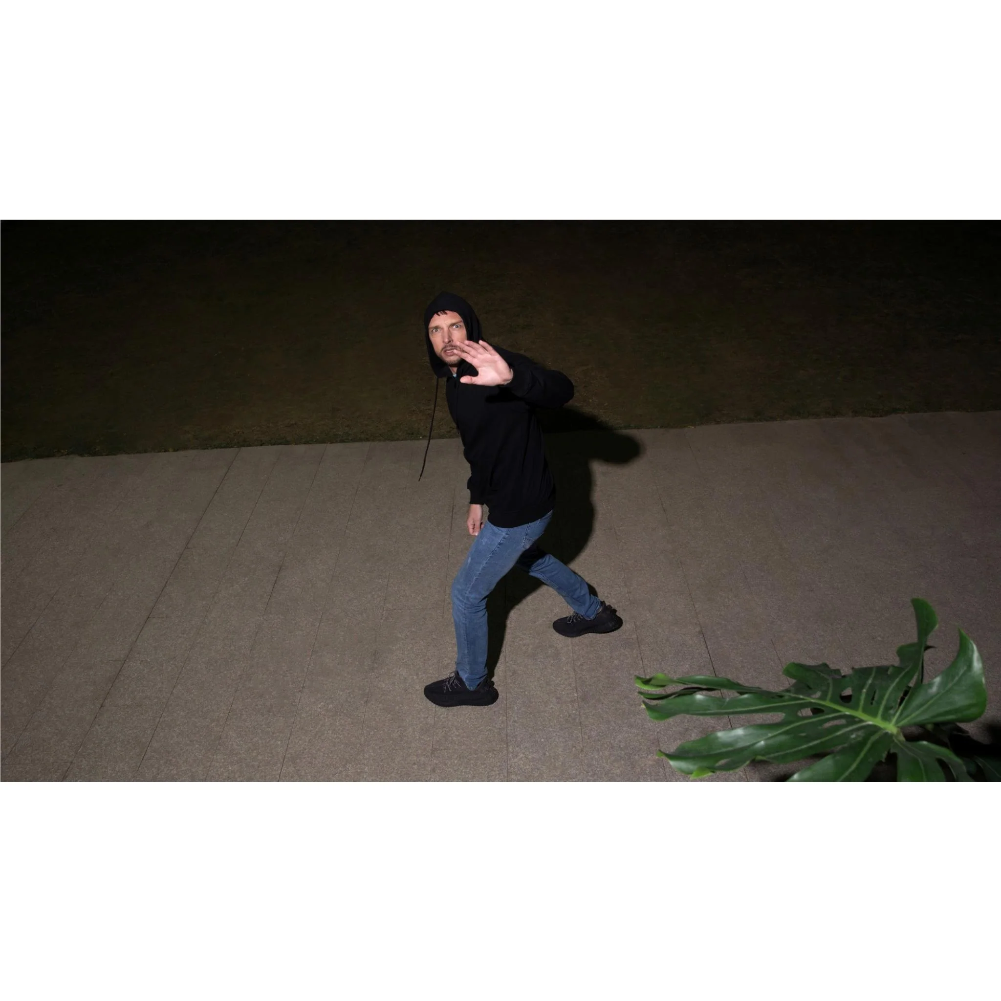 eufy Security Wall Light Cam - Image 11