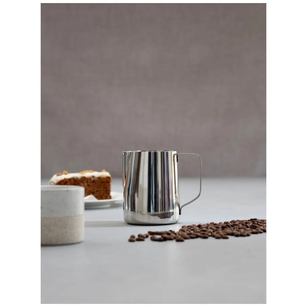 Euroline Stainless Steel Milk Jug for Frothing Coffee Making Accessory 600ml - Image 3