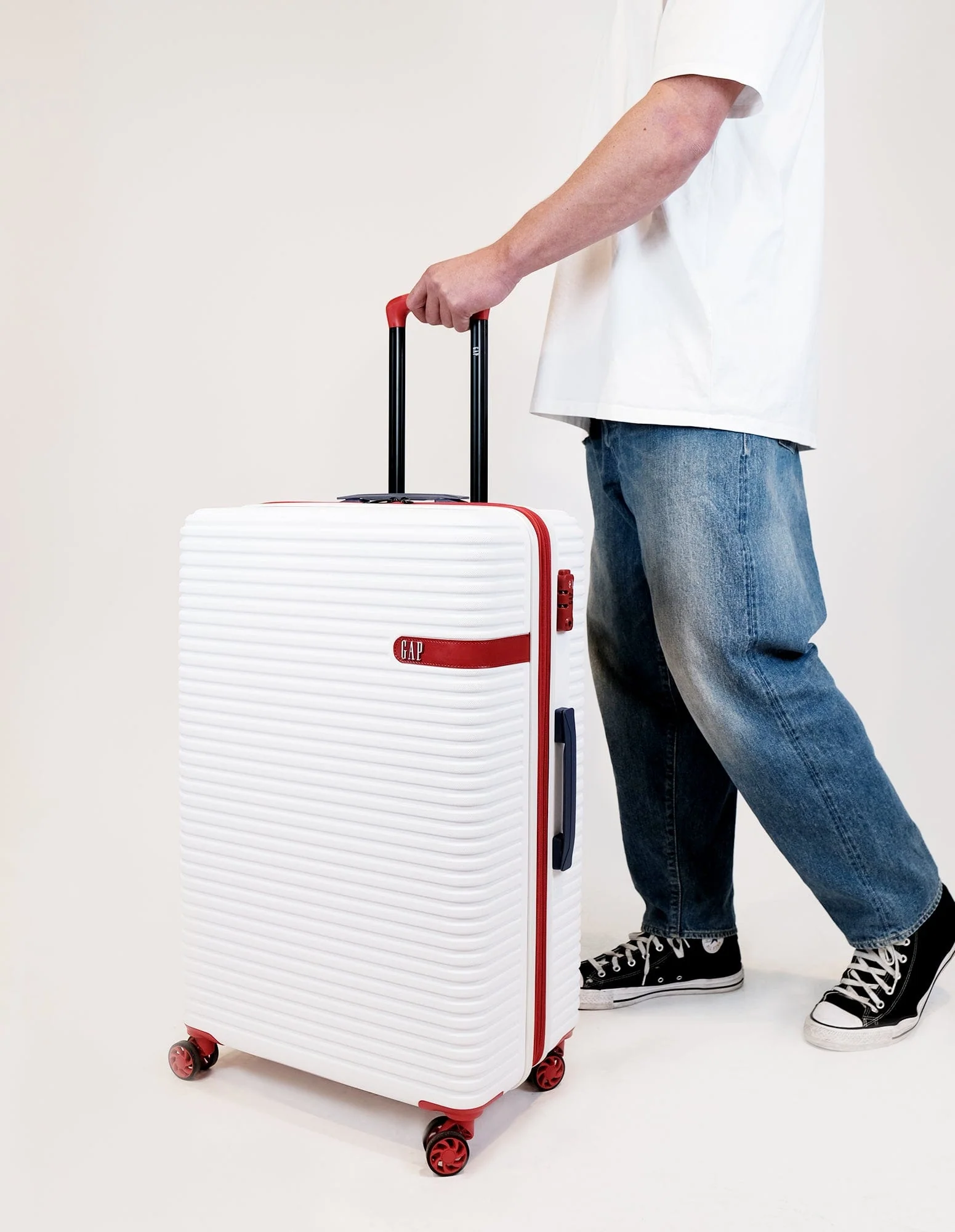 GAP Hard-Shell 4-Wheel Suitcase TSA Lock Large Travel Luggage 76cm White - Image 9