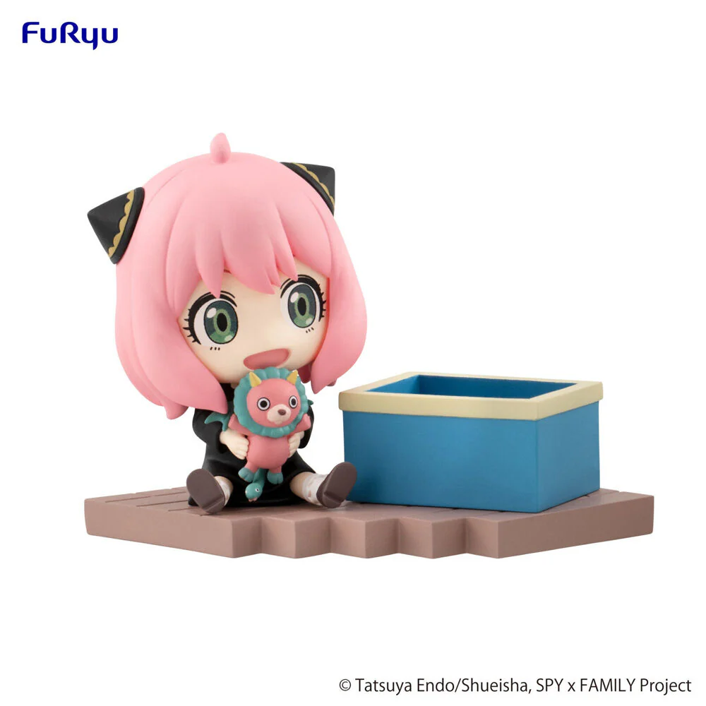 Good Smile Company Spy Family Hold Anya Forger Anime Display Figure Toy 7cm - Image 2
