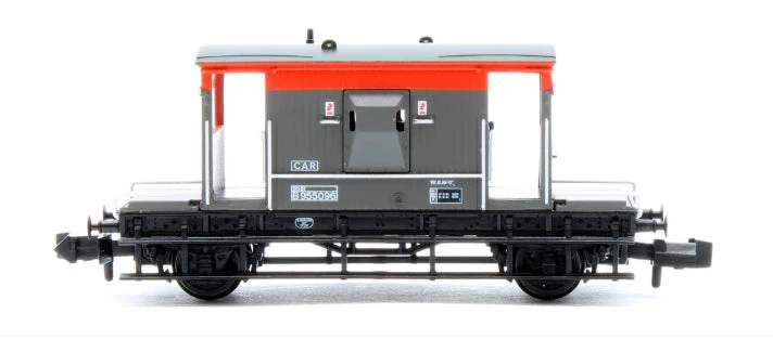 Graham Farish BR 20T Brake Van BR Railfreight Red - Image 3