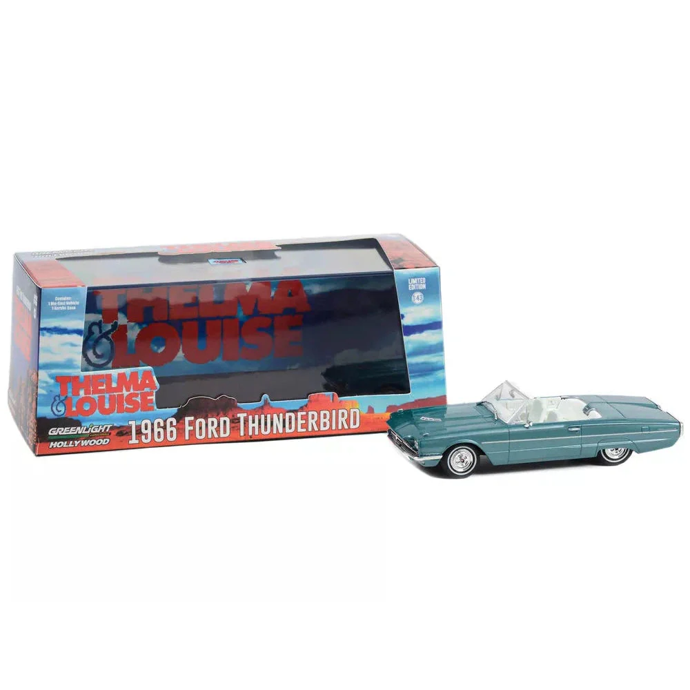 Greenlight Collectible 1/43 Thelma and Louise (1991) - Image 3