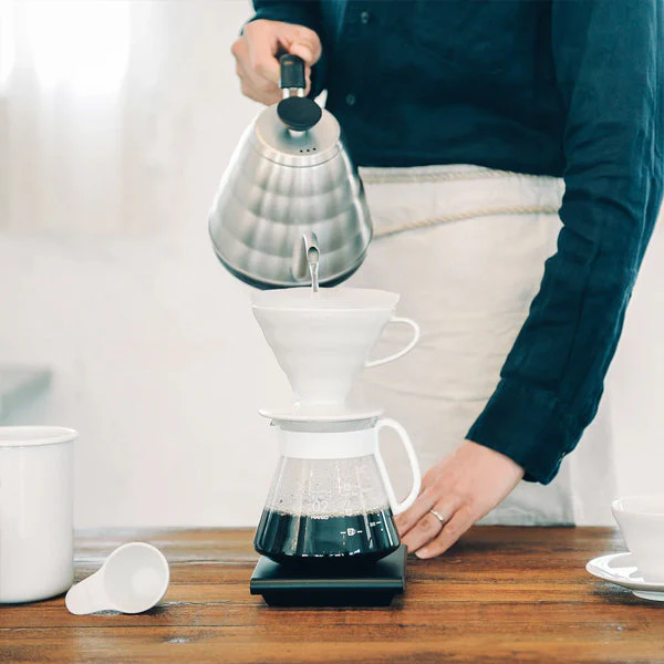 Hario V60 Ceramic Pour Over Set - White - Image 5