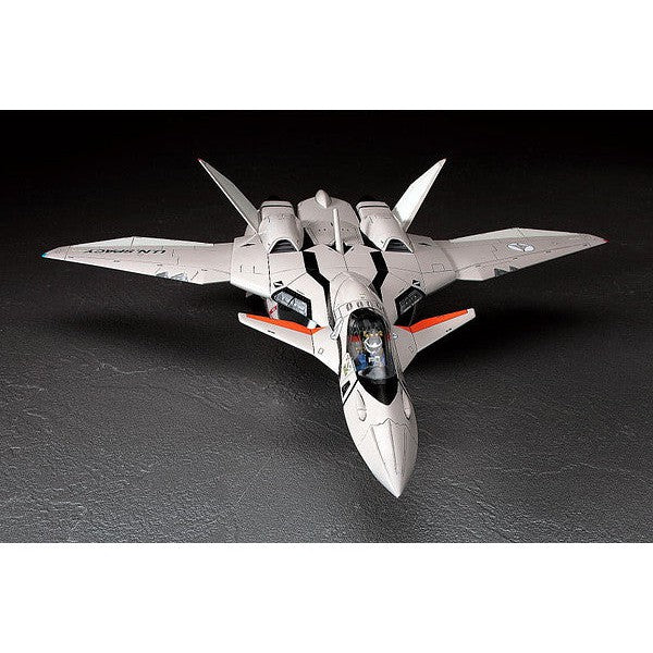 Hasegawa 1/72 VF11B Thunderbolt Macross Plus - Image 5