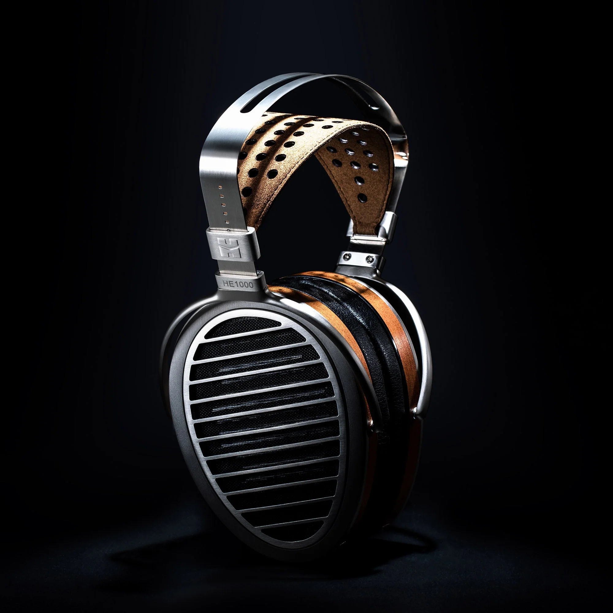 HiFiMAN HE-1000 V2 Stealth Open Back Planar Magnetic Headphones - Image 3