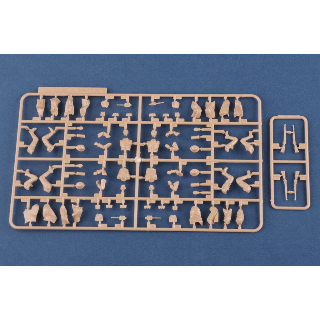 Hobby Boss 1/35 German Infantry Diorama – Resting - Image 3