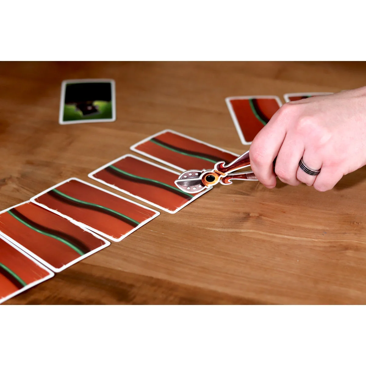 Iello Time Bomb Game - Image 2