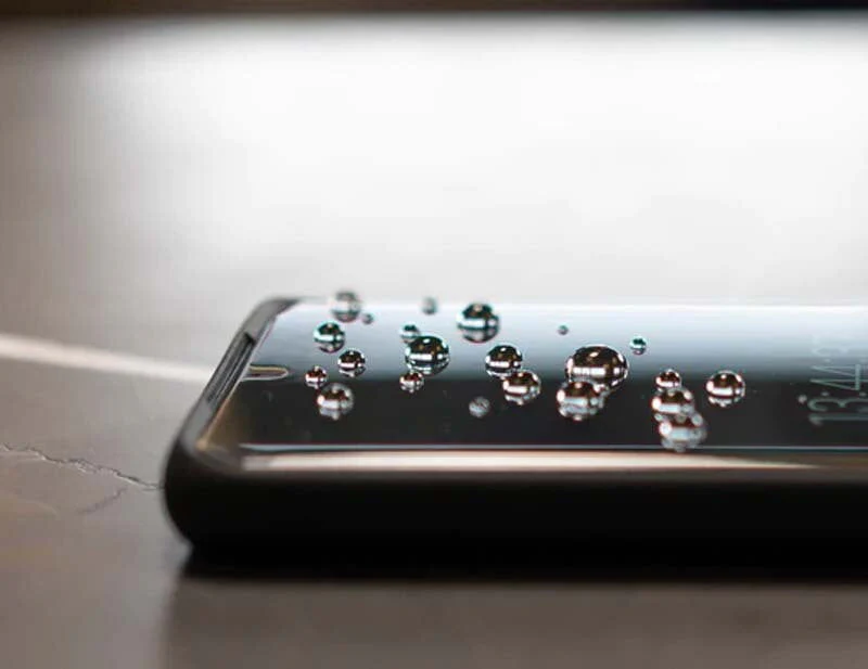 iShield Shatterproof Hybrid Glass Screen Protector iPhone 12 Pro Max [Privacy] - Image 2