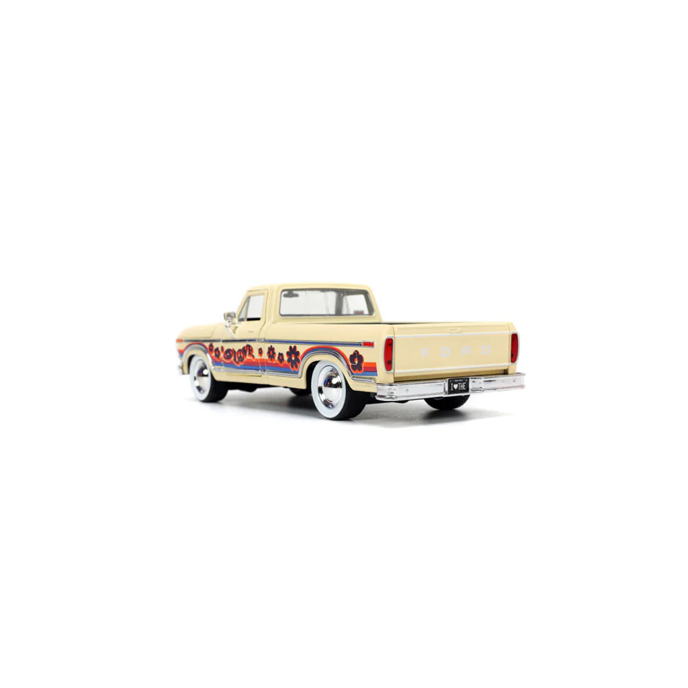 Jada Toys I Love The 70s 1979 Ford F150 1:24 Scale Racing Car Die-Cast Vehicle Toy - Image 3