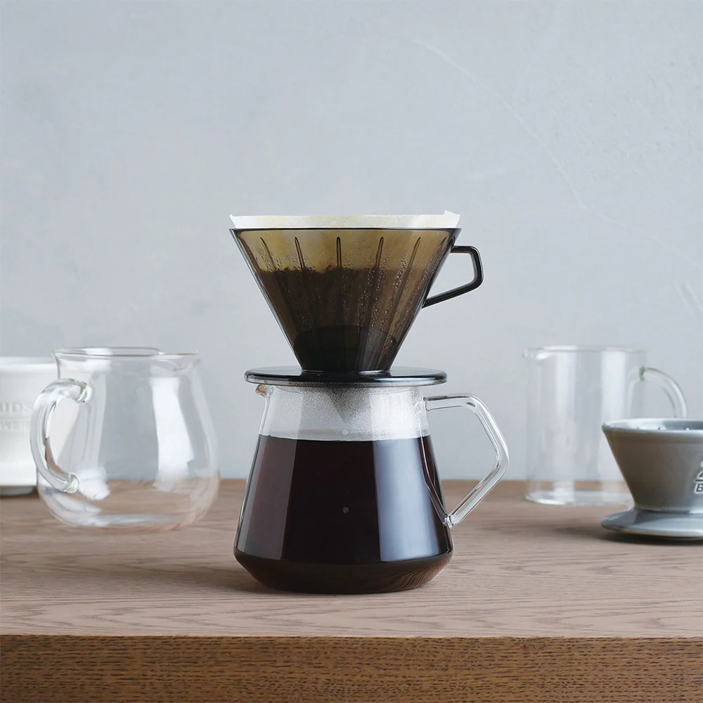 Kinto SCS Resin 4-Cup Pourover Coffee Brewer Maker 13cm with Handle Clear Grey - Image 4