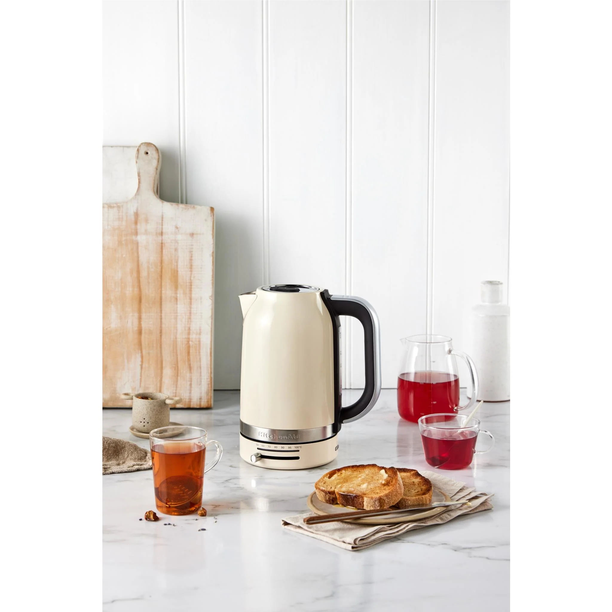 KitchenAid KEK170 1.7L Variable Temperature Electric Kettle (Almond) - Image 6